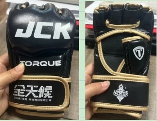 MMA-bokshandschoenen